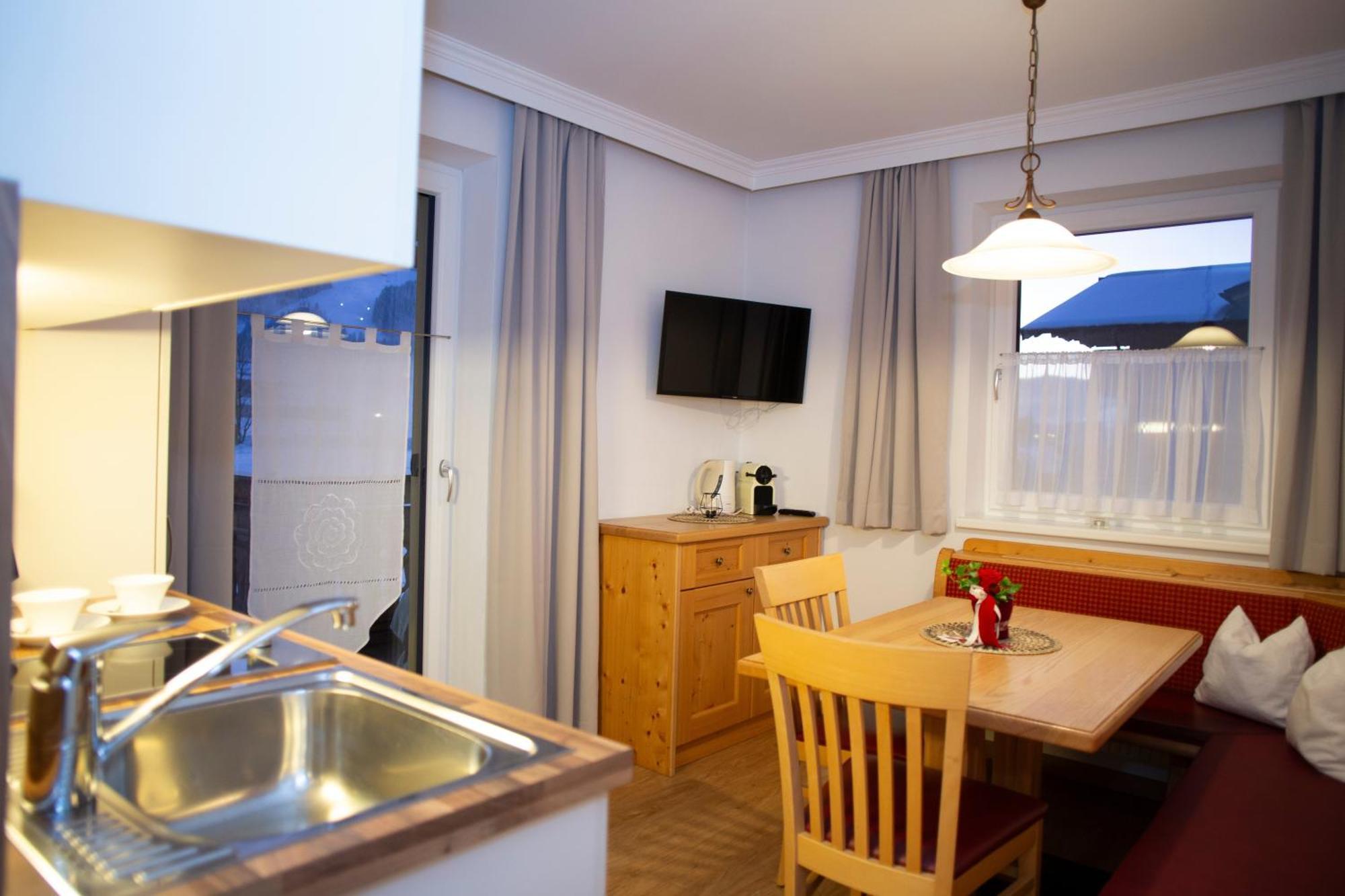 Appartement-Gaestehaus Ursula Flachau Luaran gambar